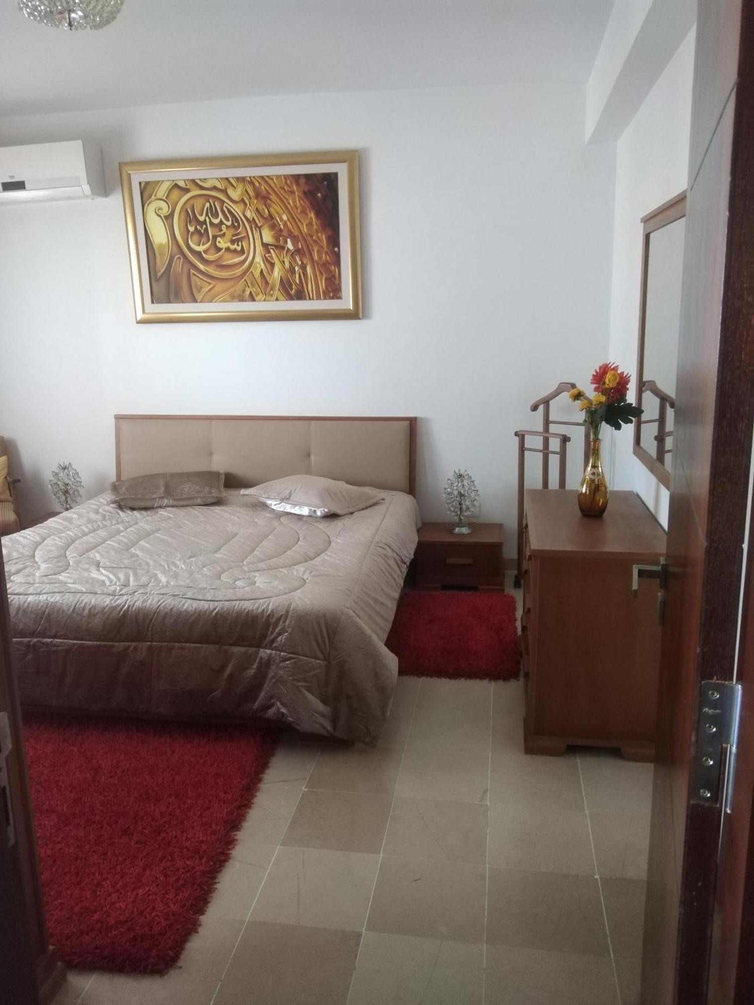 Appartement Yasmina à Ariana Extérieur photo
